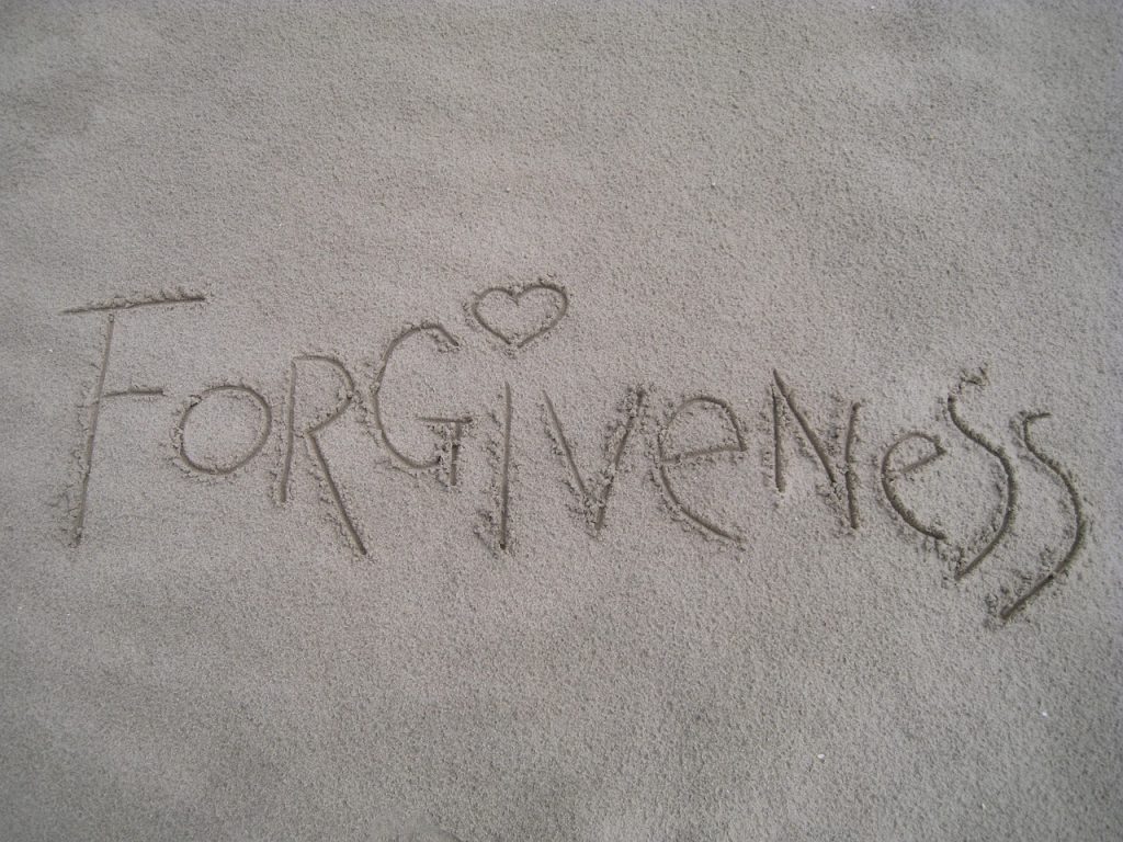 forgiveness-1767432_1280
